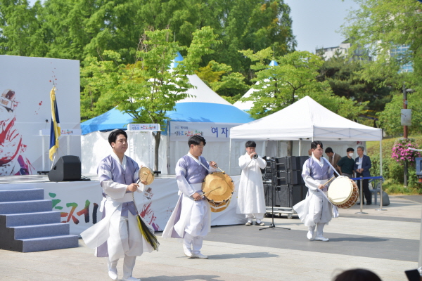 클릭하면 큰화면으로 볼 수 있습니다.